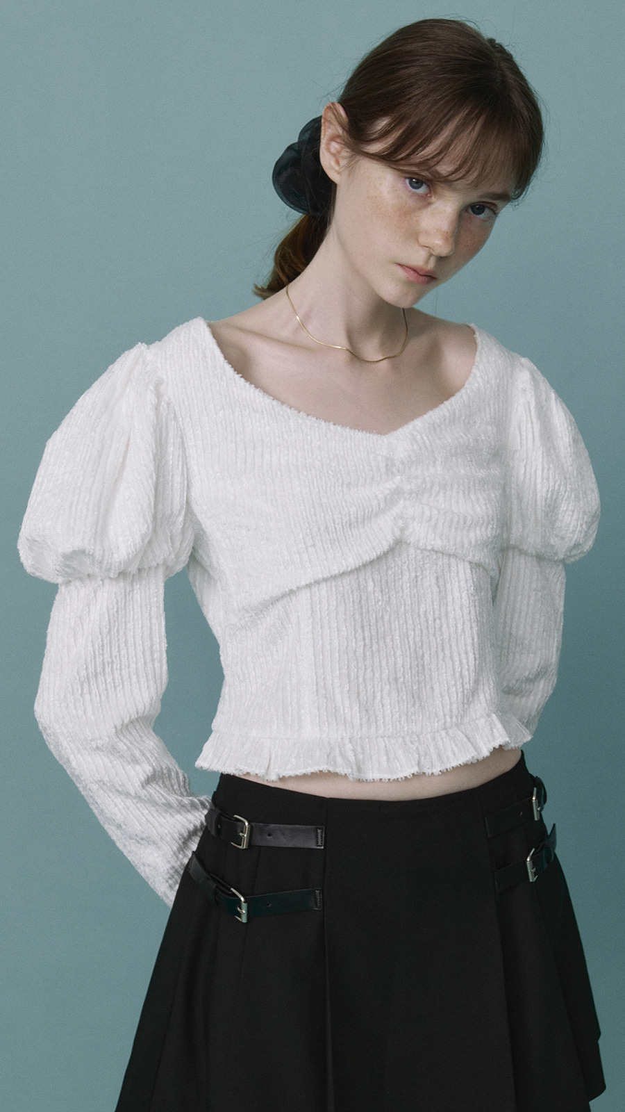 HOLIDAY CROP TOP_WHITE